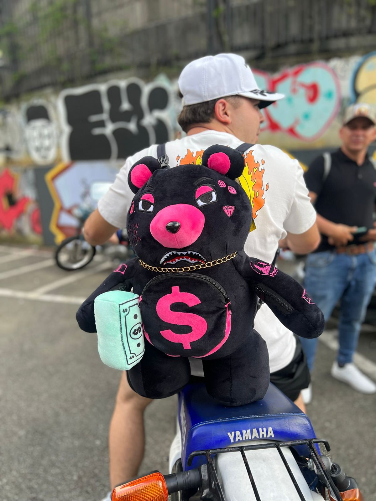 Oso Teddy Bear Sprayground Backpack NEGRO CON ROSADO